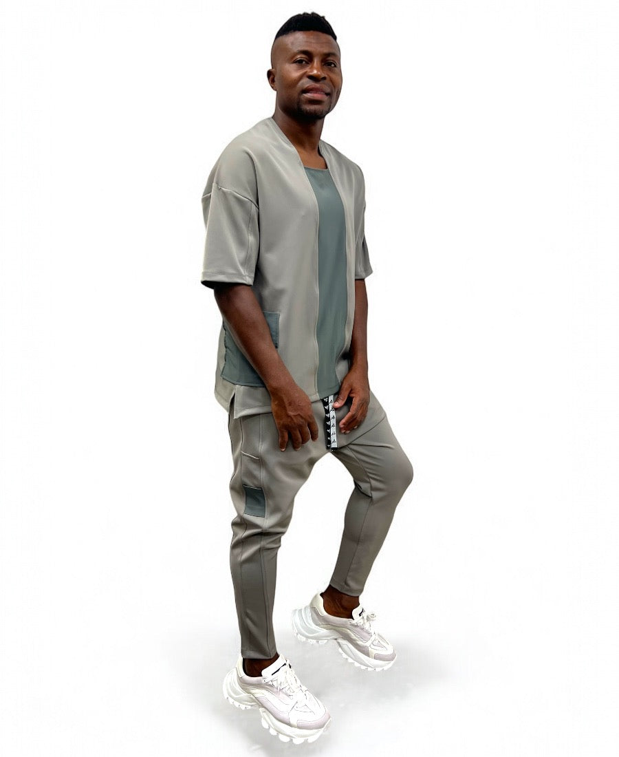 Compleu in doua combinatii de kaki