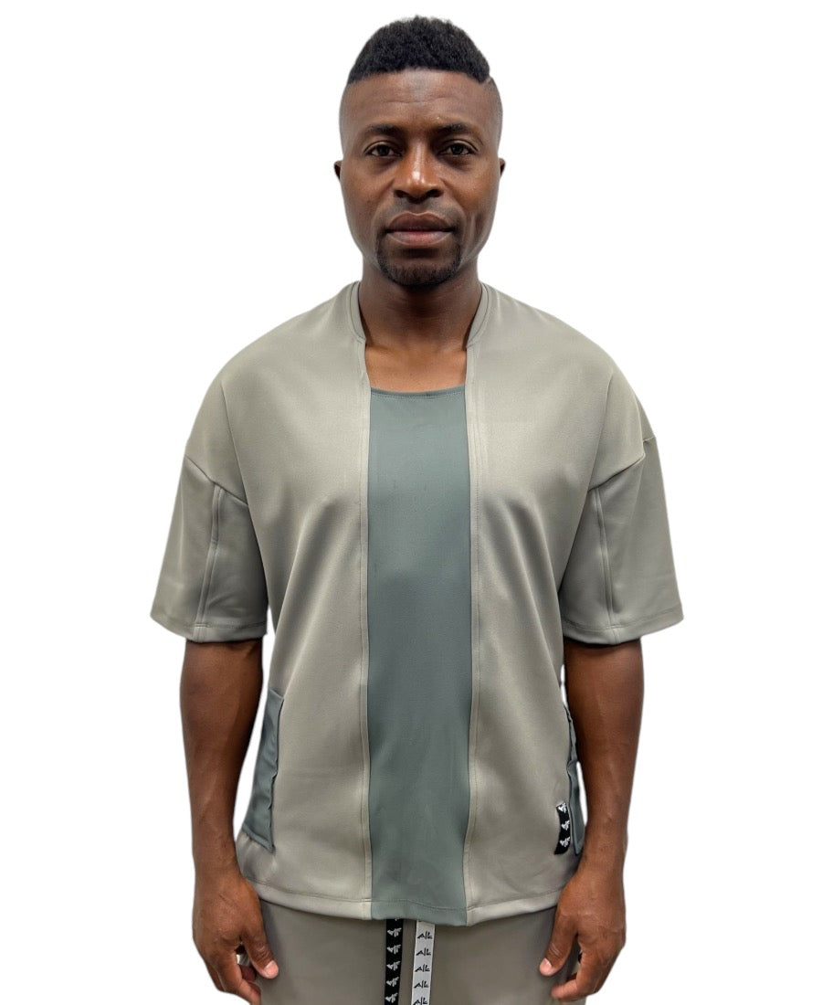 Tricou in combinatie de doua nuante de kaki casual cu design