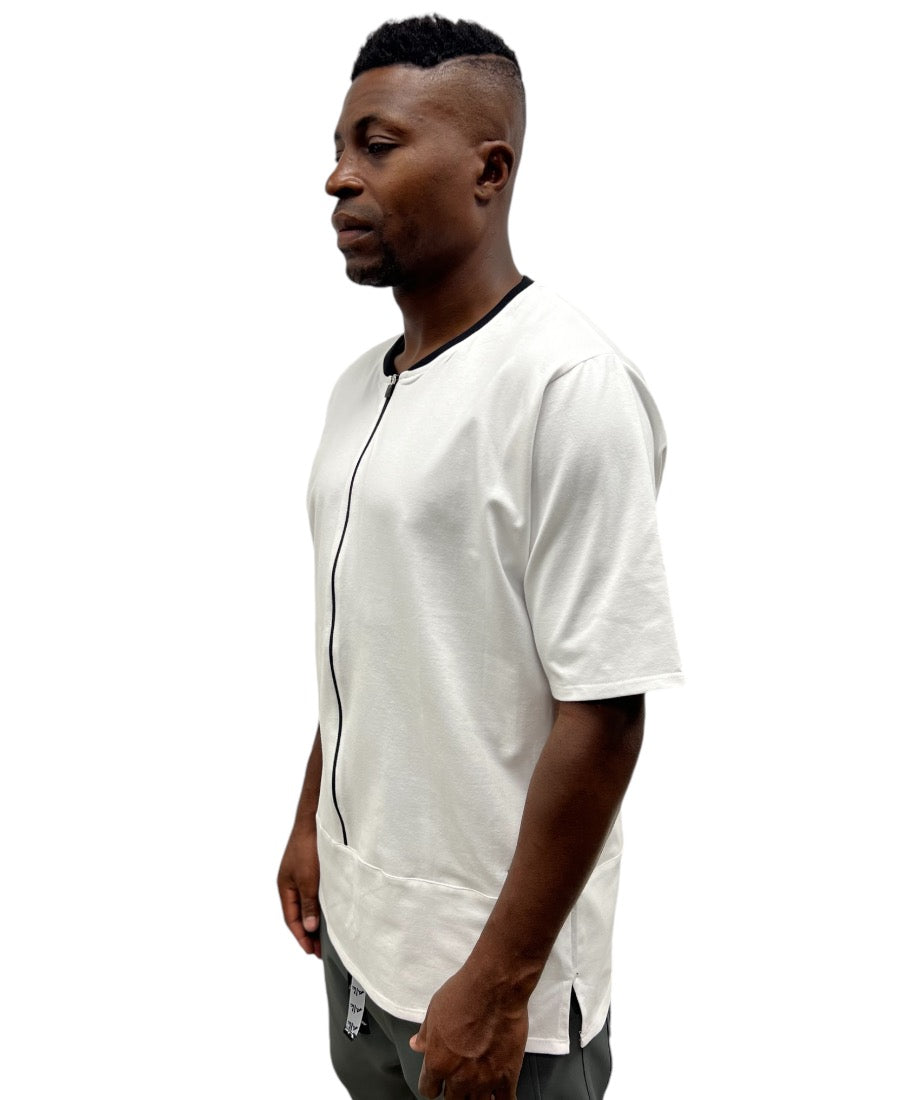 Tricou alb cu fermoar negru si extensie