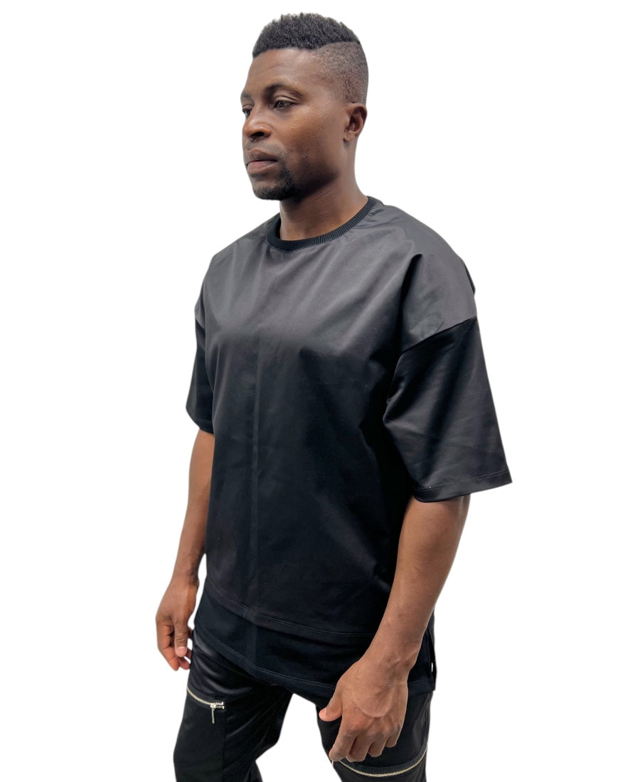 Tricou negru din doc lucios • cu extensie
