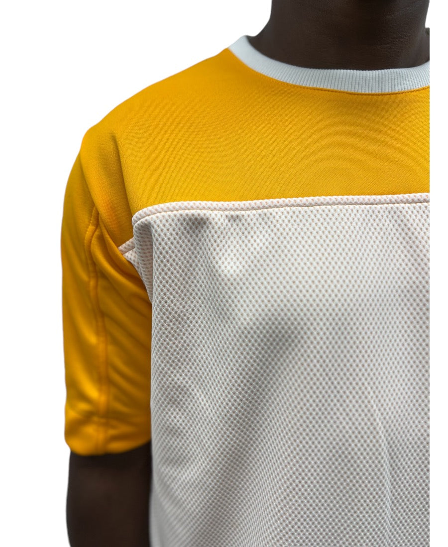 Tricou galben cu design din plasa alba