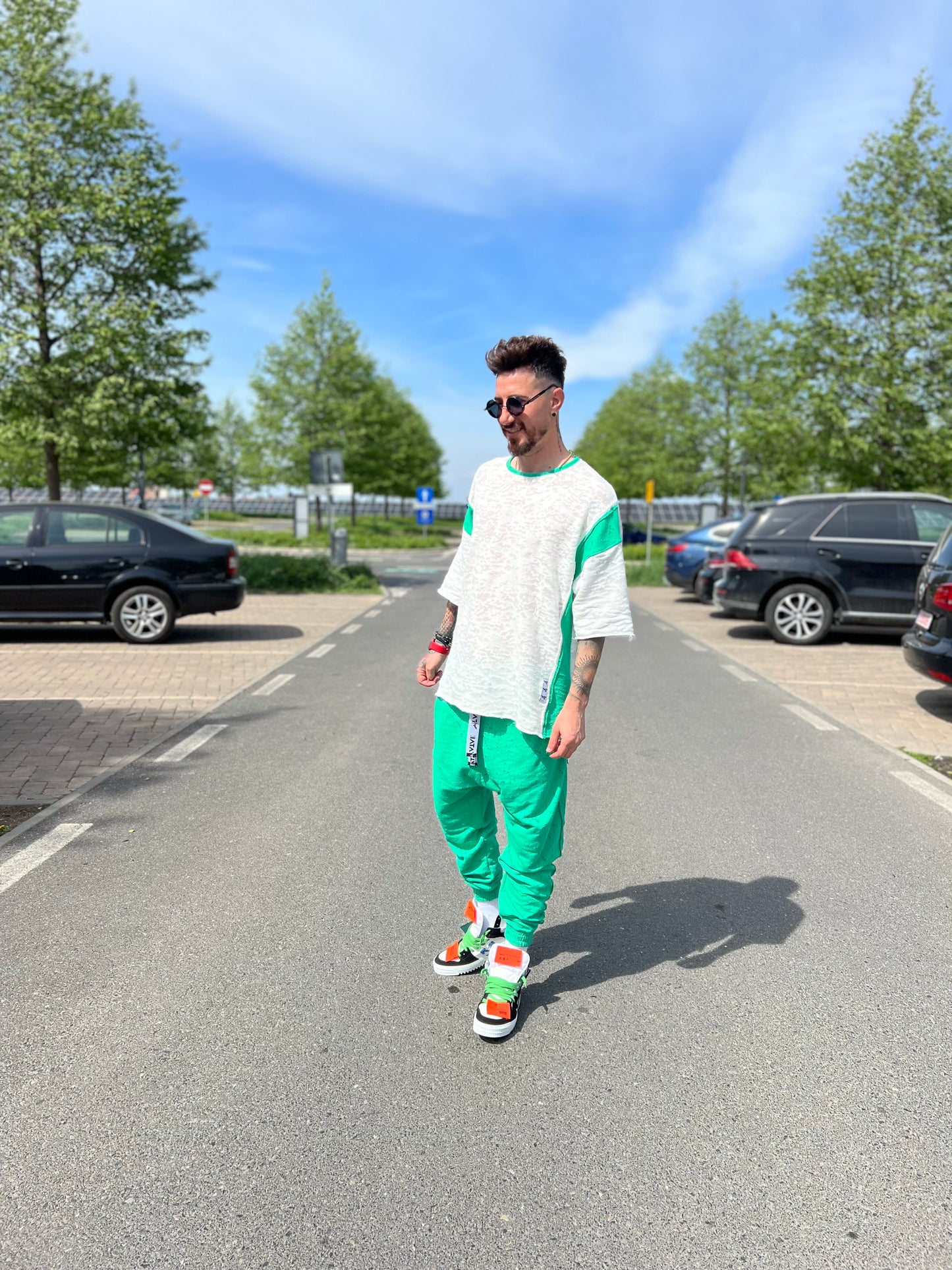 Compleu in combinatie verde si off-white