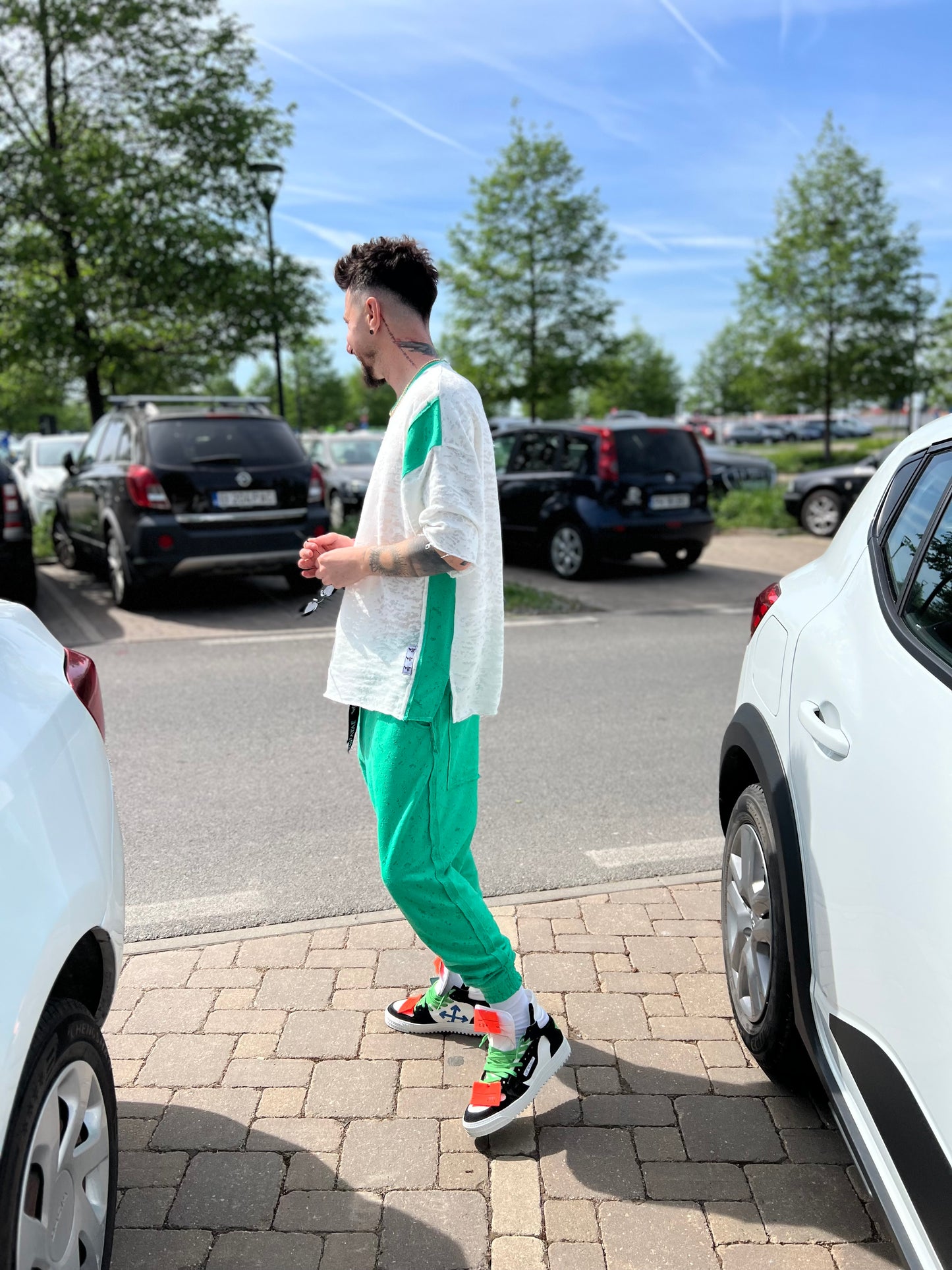Compleu in combinatie verde si off-white