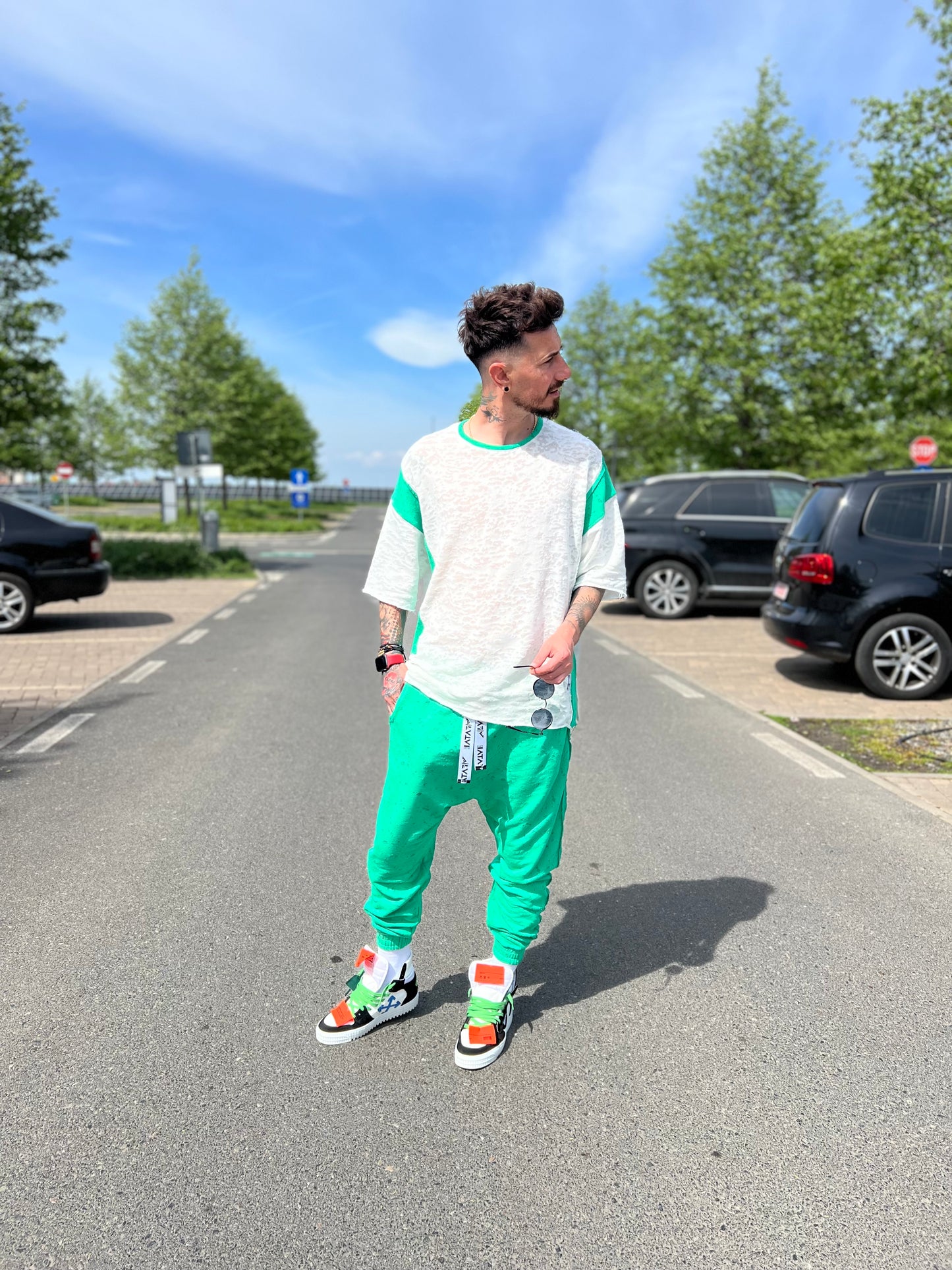 Compleu in combinatie verde si off-white
