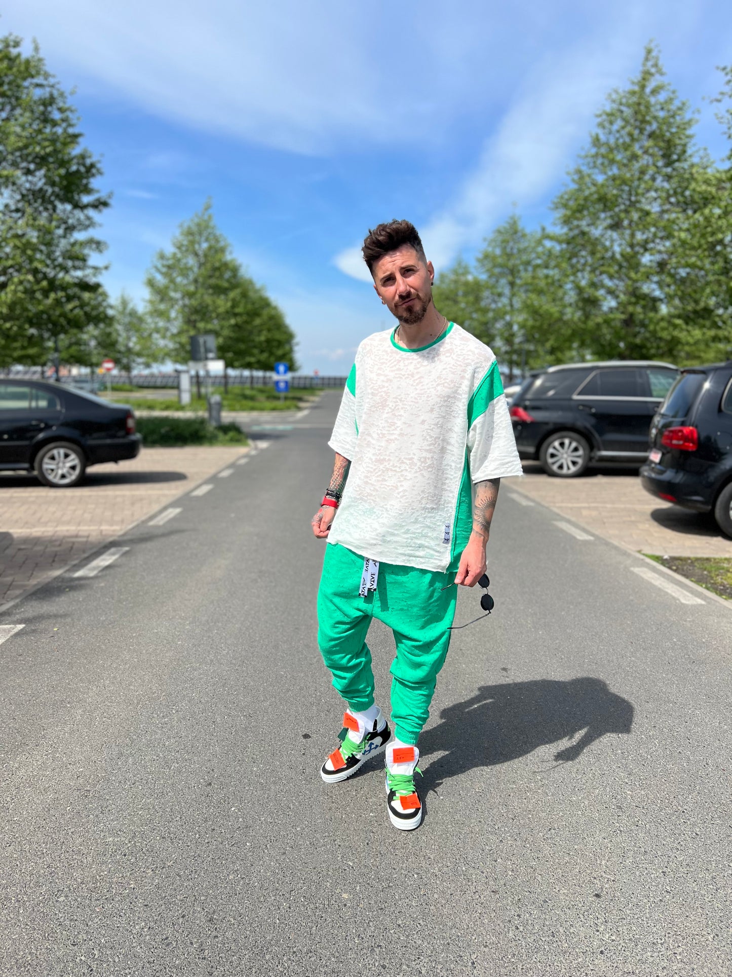 Compleu in combinatie verde si off-white
