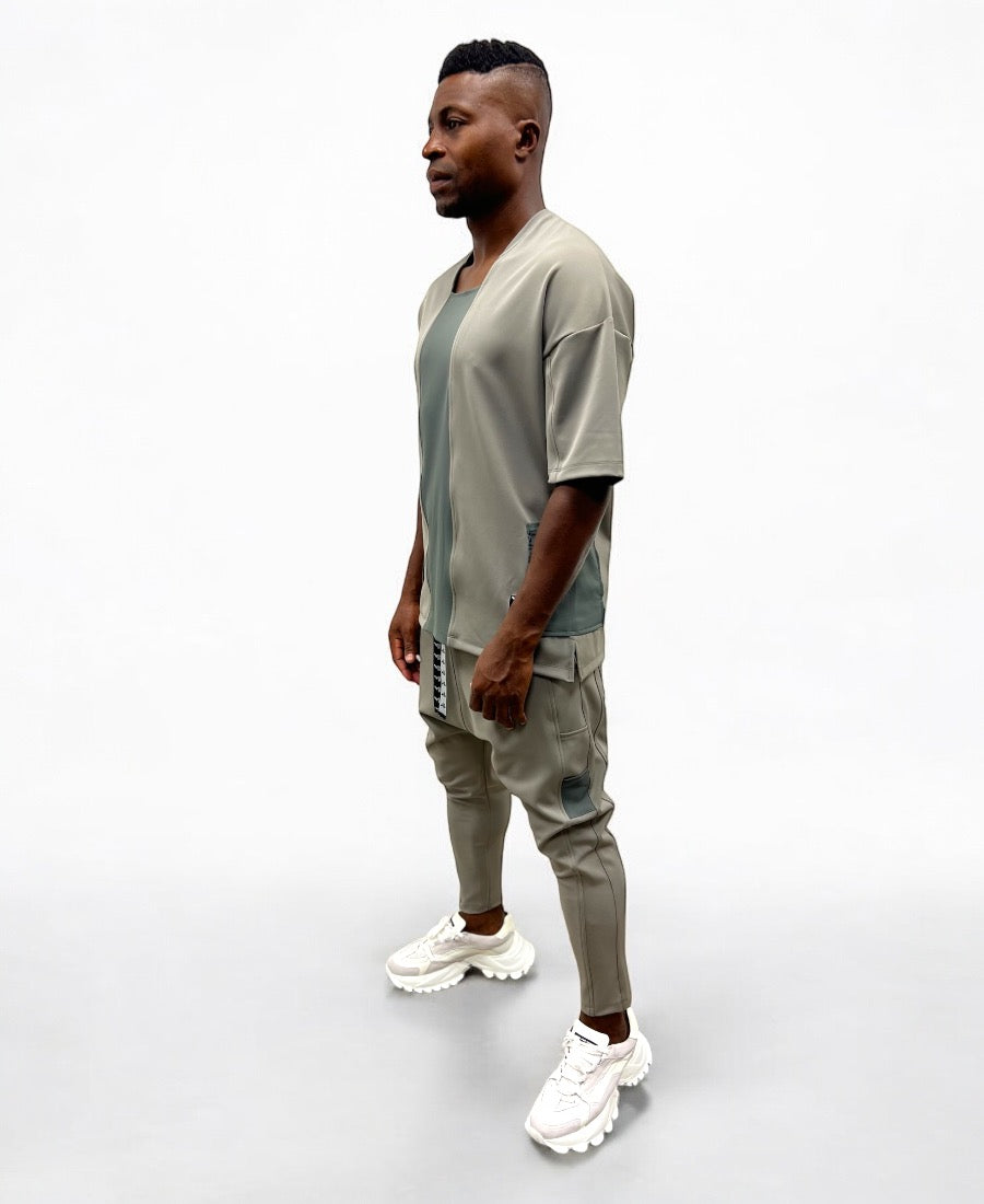 Compleu in doua combinatii de kaki