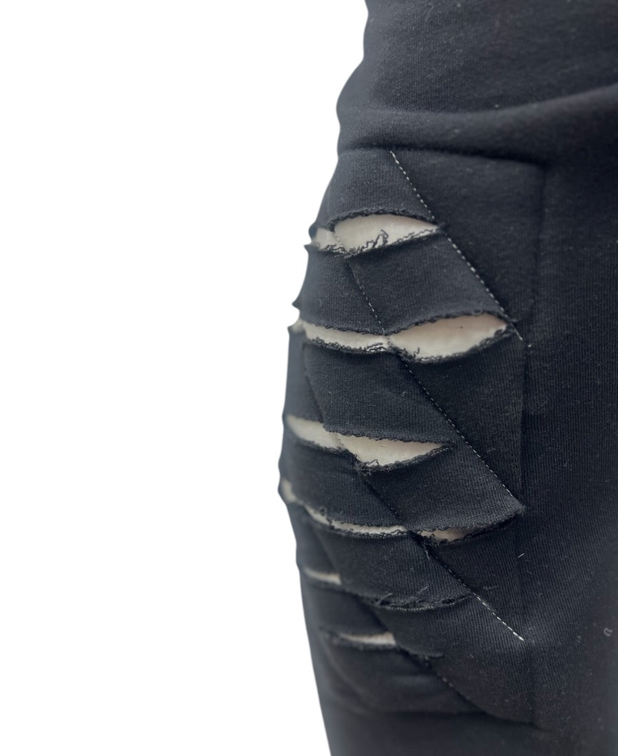 Pantaloni negri cu design din fas gros si cusaturi