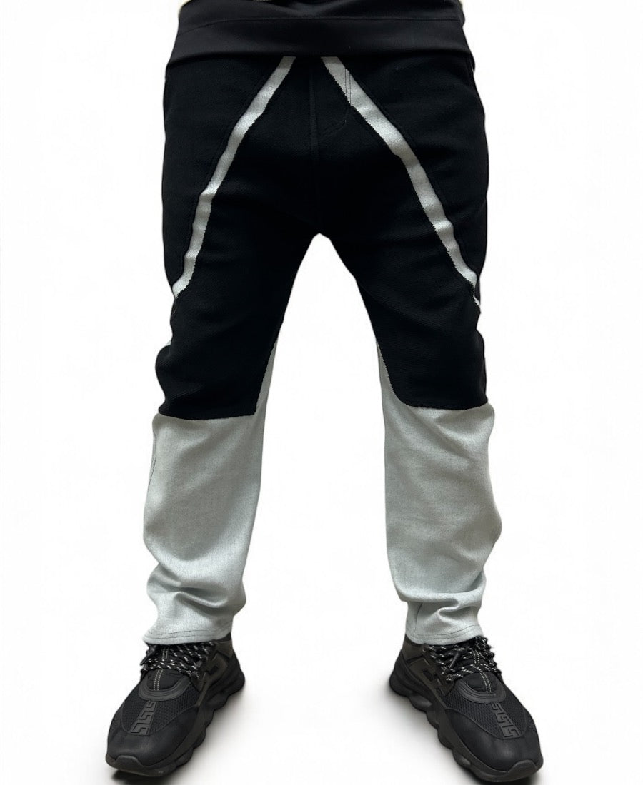 Blugi cu design negru