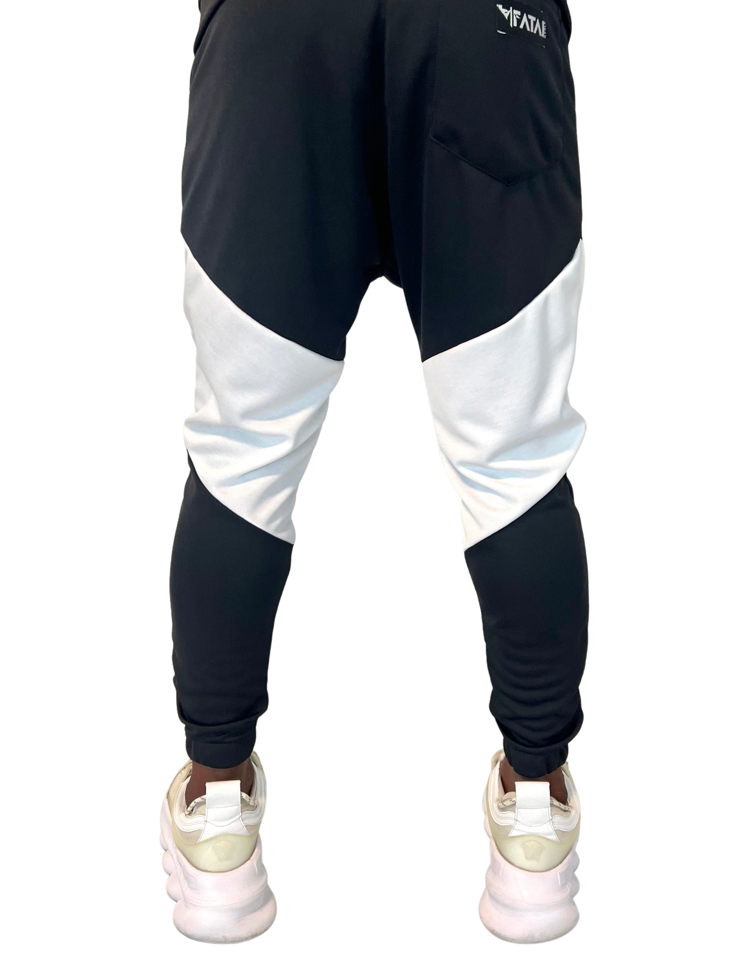 Pantaloni in combinatie de negru cu alb