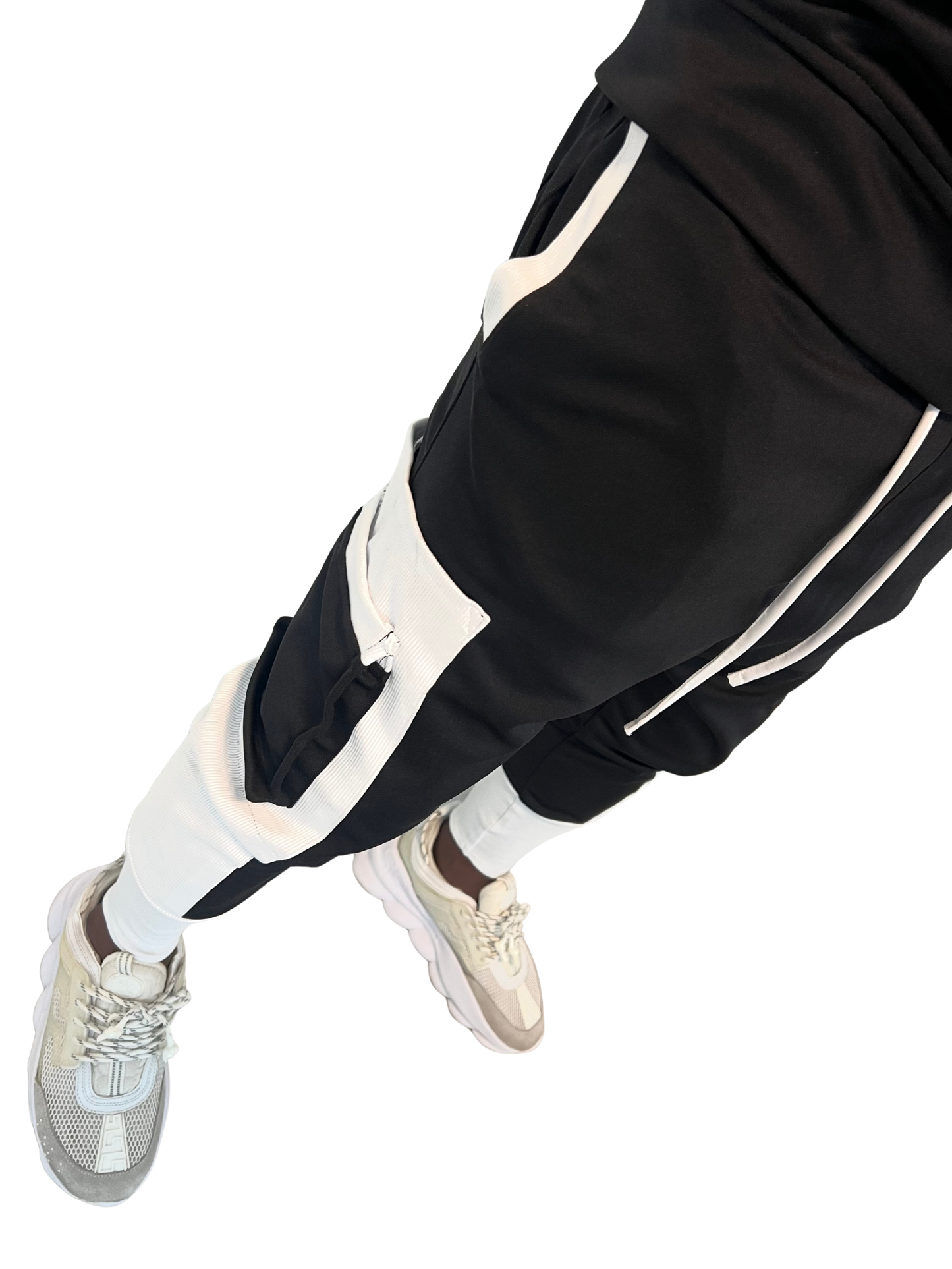 Pantaloni negru cu detalii albe
