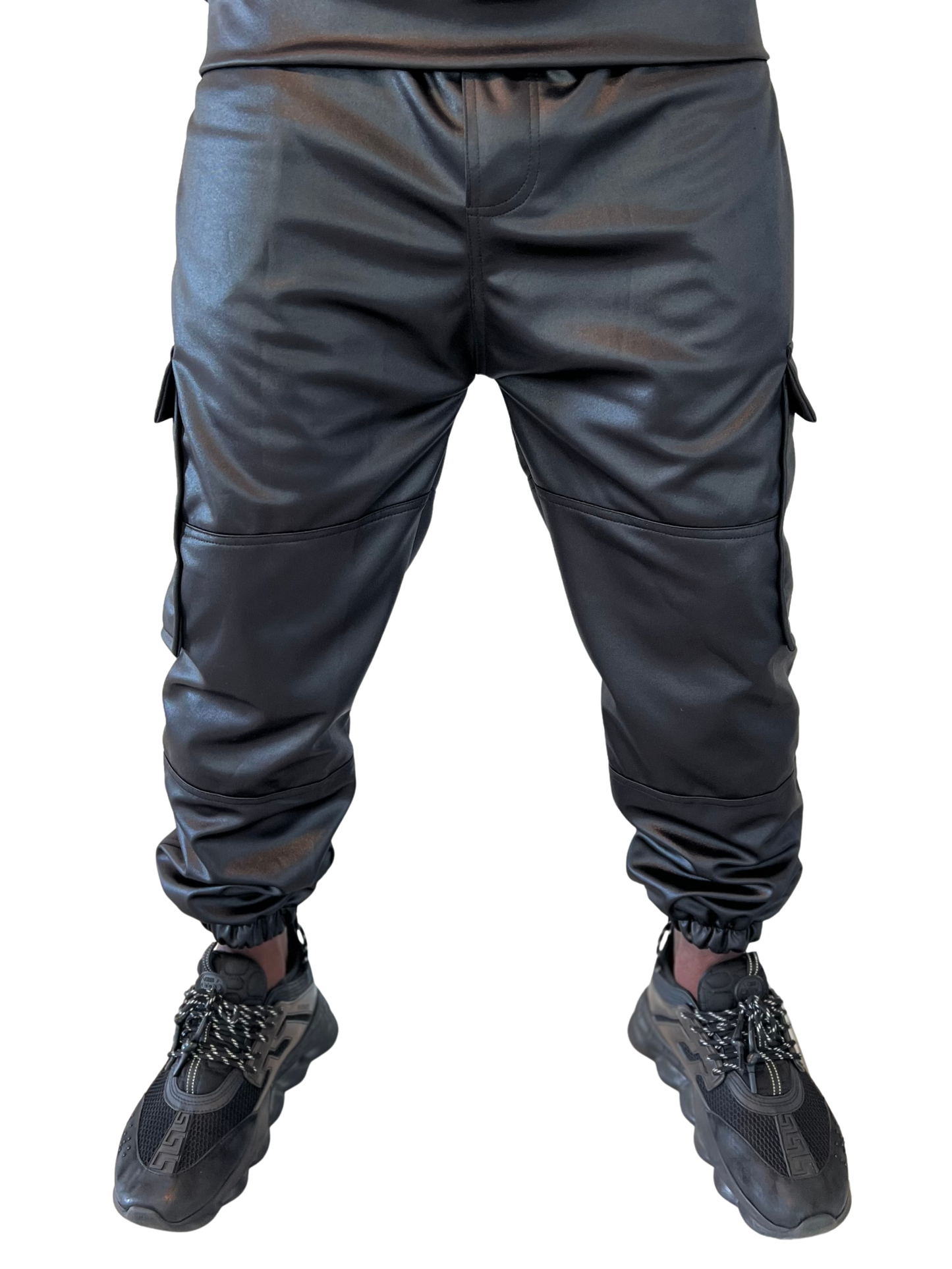 Pantaloni din material flexibil, de trening, cu buzunare laterale si elastec la glezna