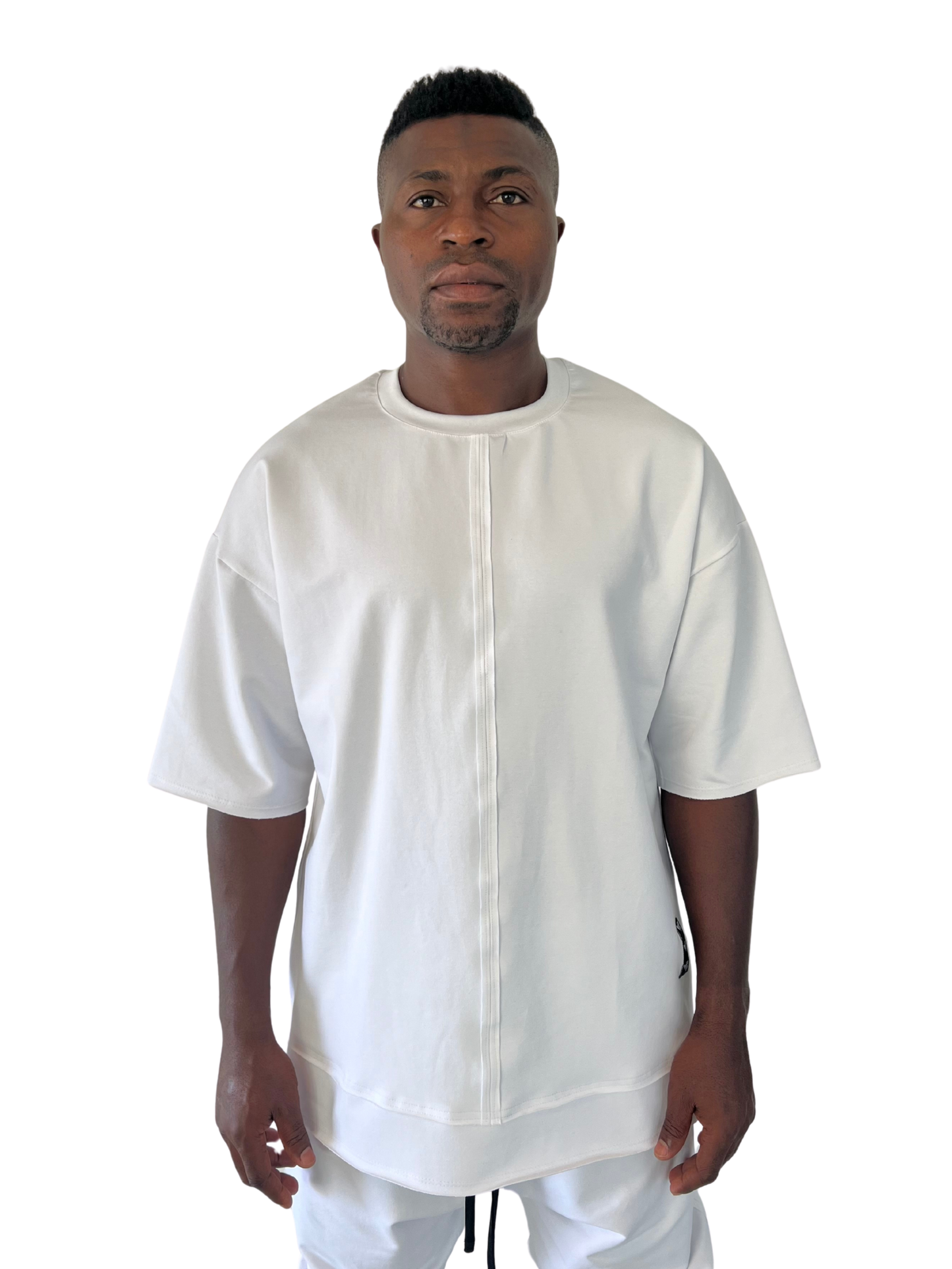 Tricou alb oversize cu multiple taieturi