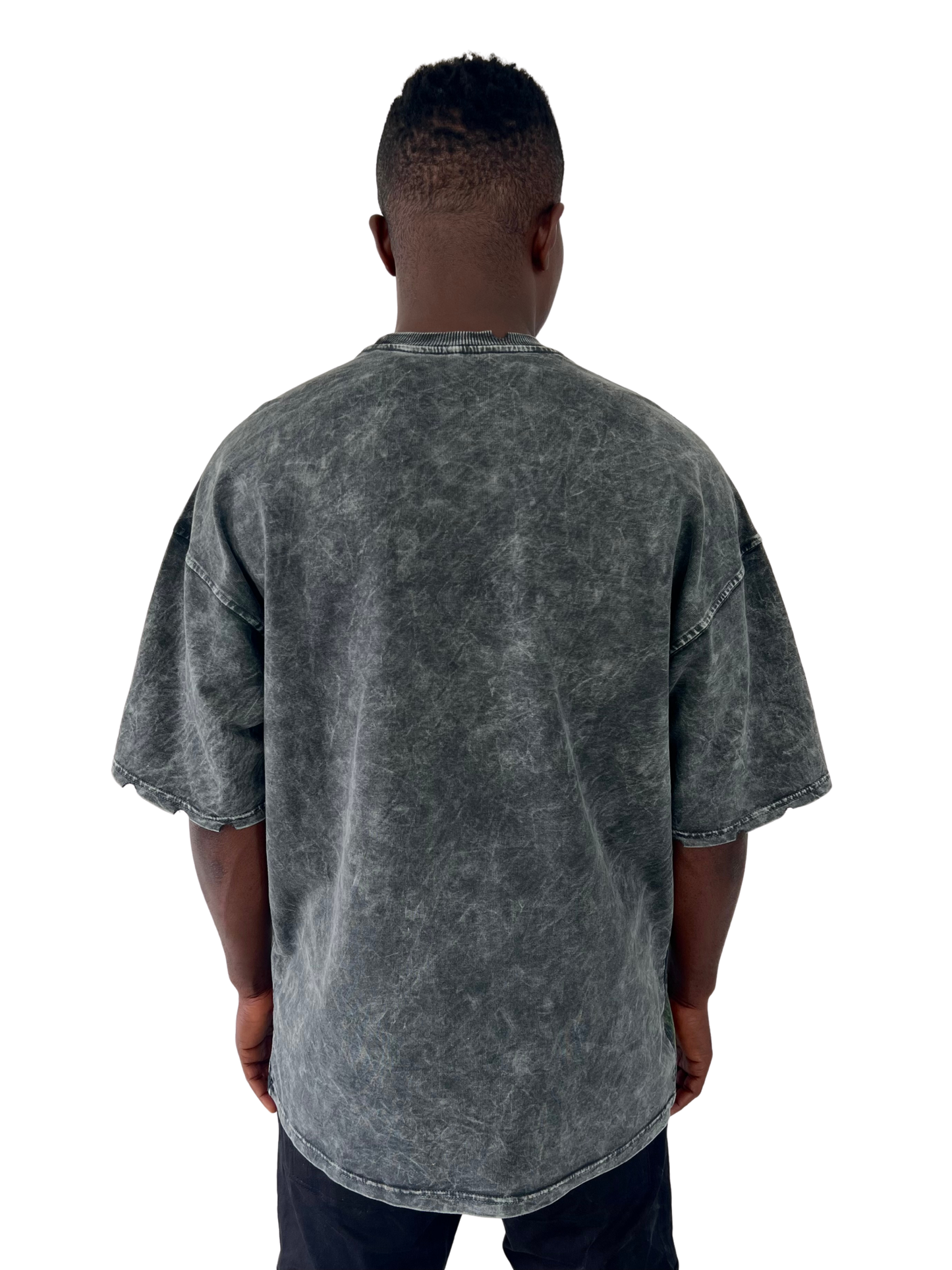 Tricou gri inchis vopsit manual