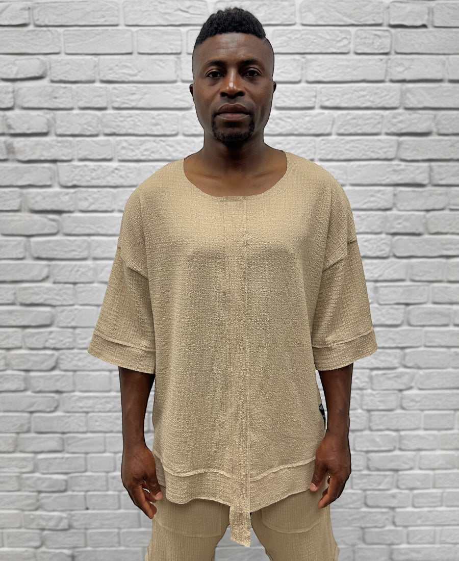 Tricou crem din material vaporos