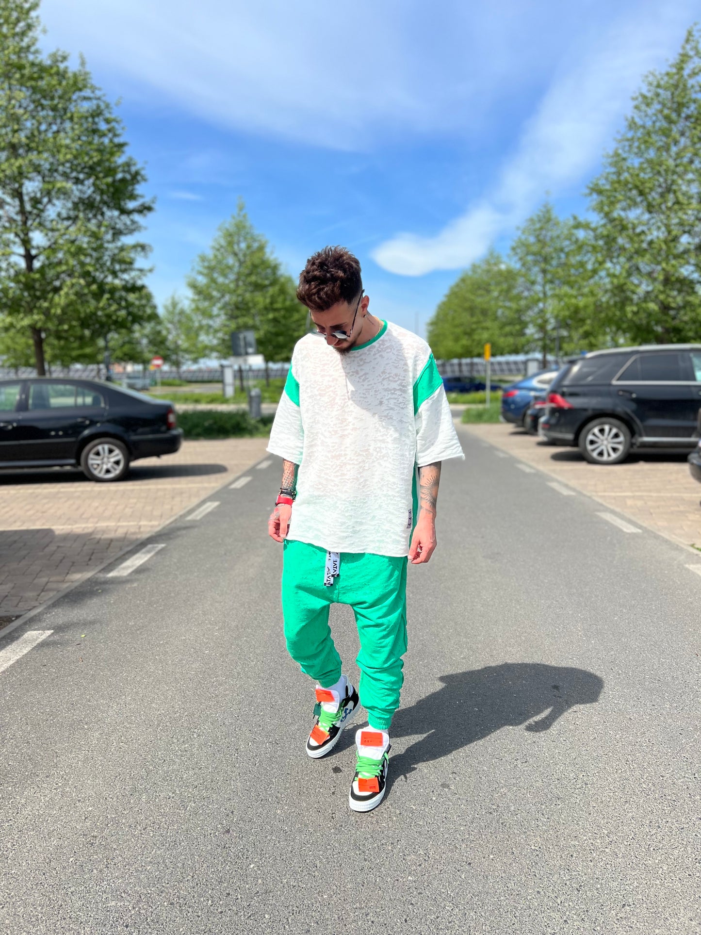 Compleu in combinatie verde si off-white