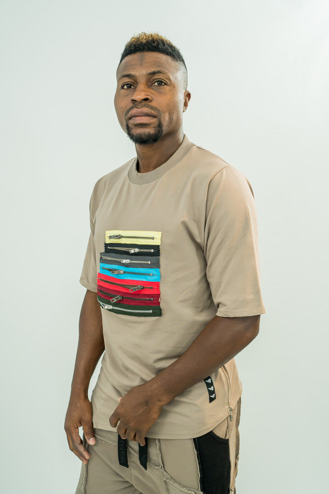 Tricou cappuccino cu multiple fermoare