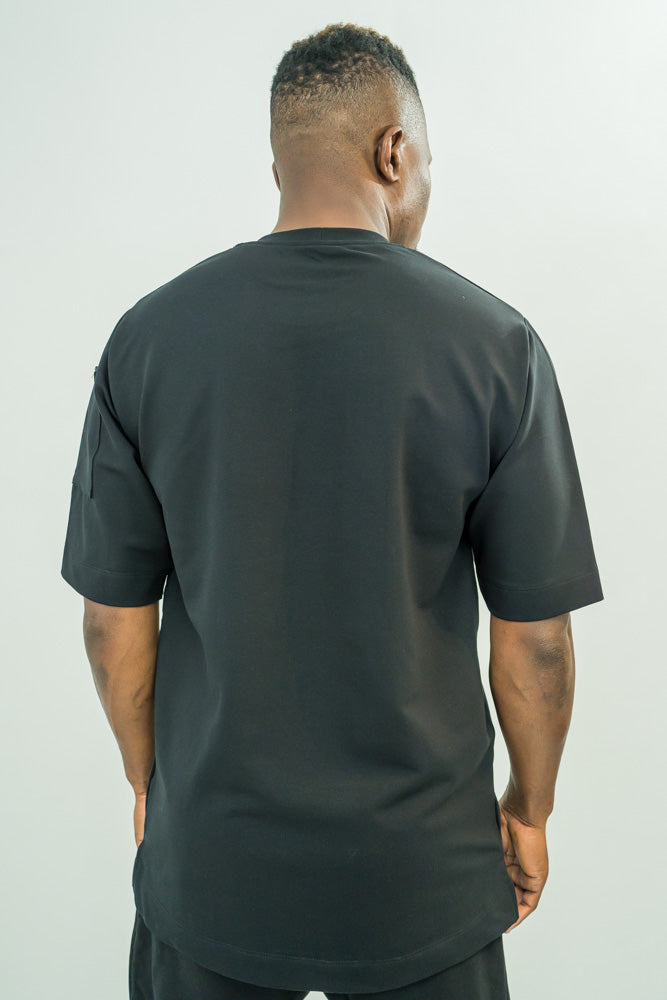 Tricou negru cu fermoar pe maneca