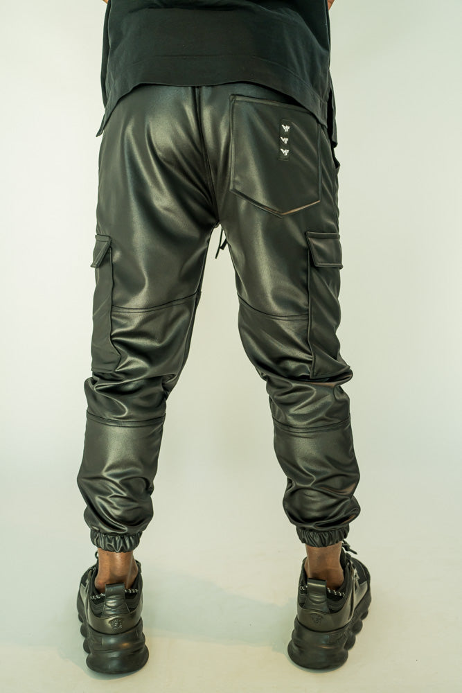Pantaloni din material flexibil, de trening, cu buzunare laterale