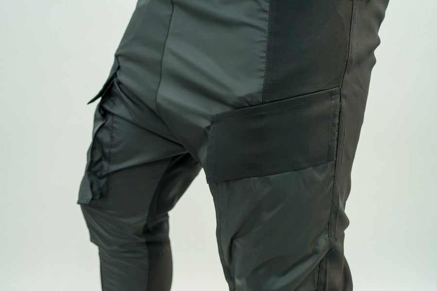 Pantaloni in combinatie de fas