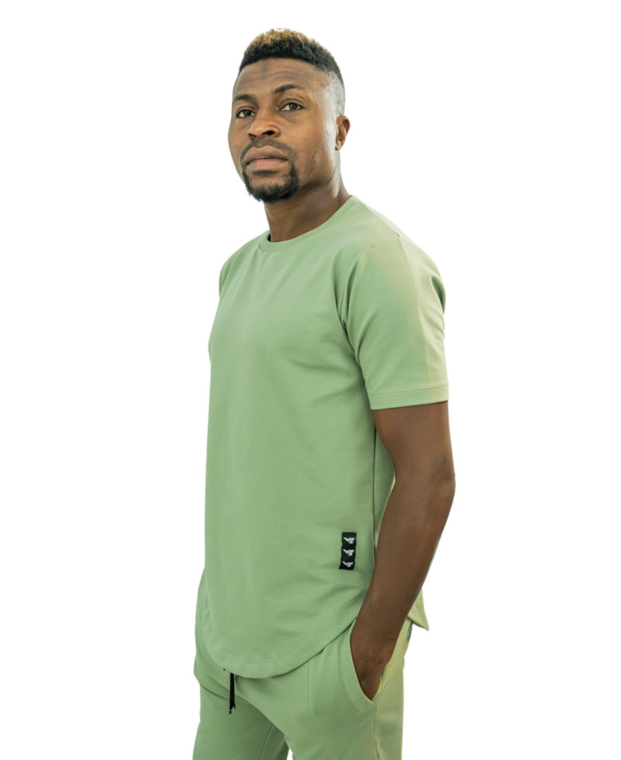 Tricou verde cu design rotund si tiv lat