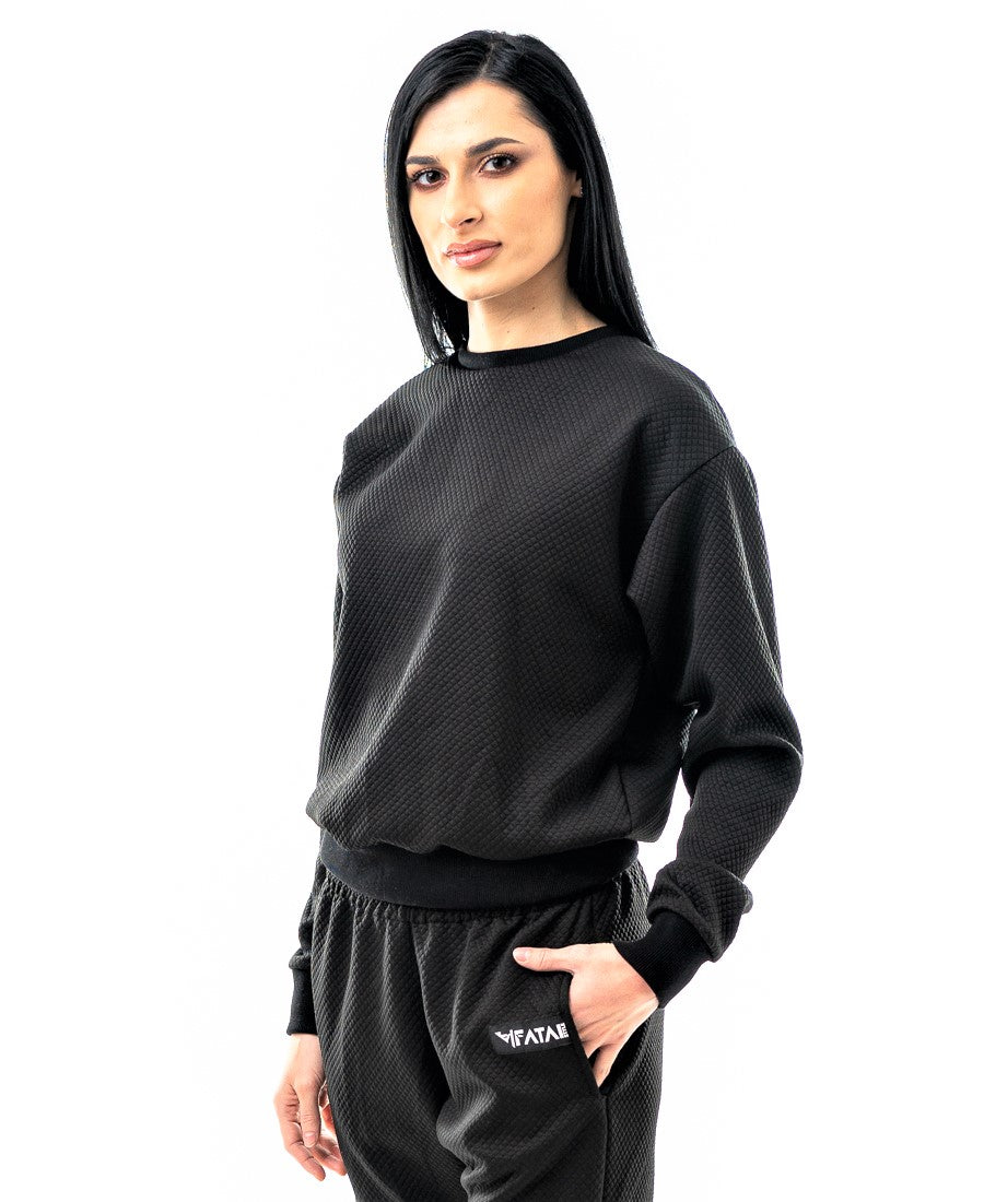 Bluza neagra cu model patratele