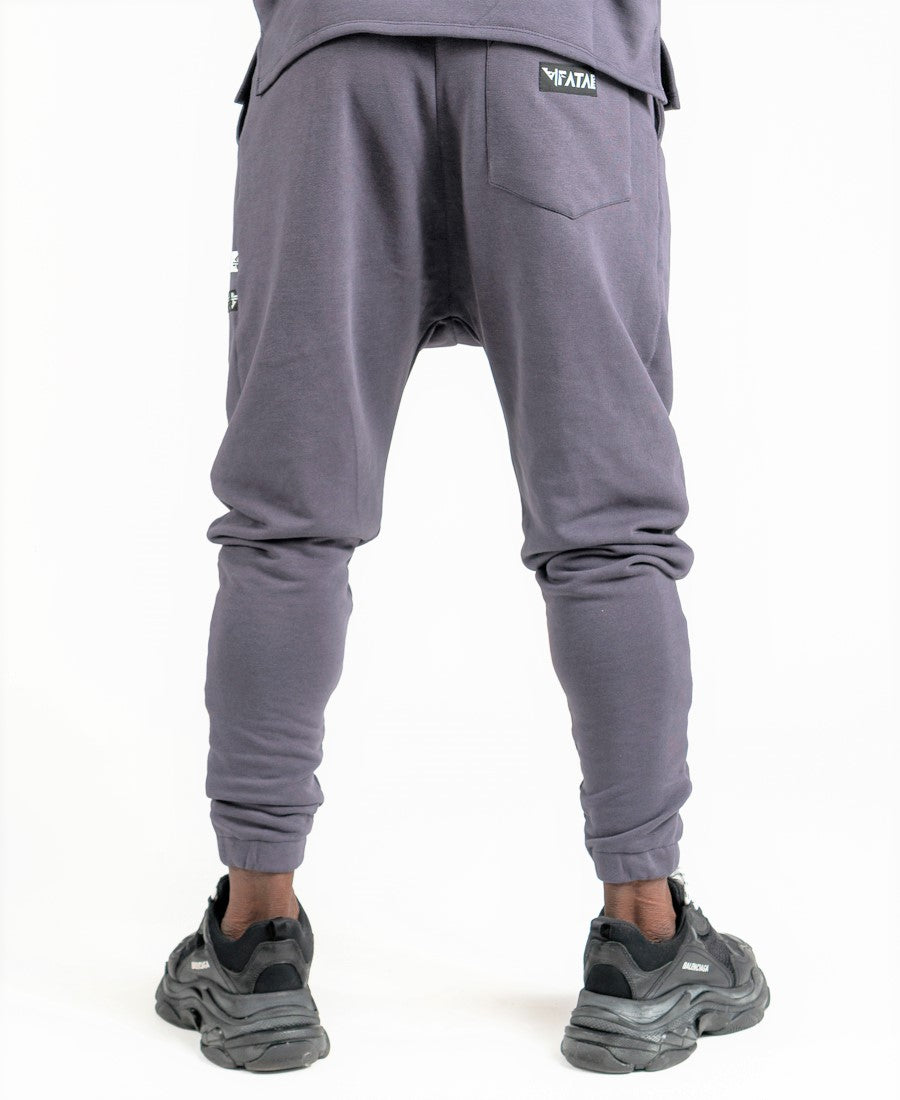 Pantaloni gri cu detalii banda logo Fatai Style