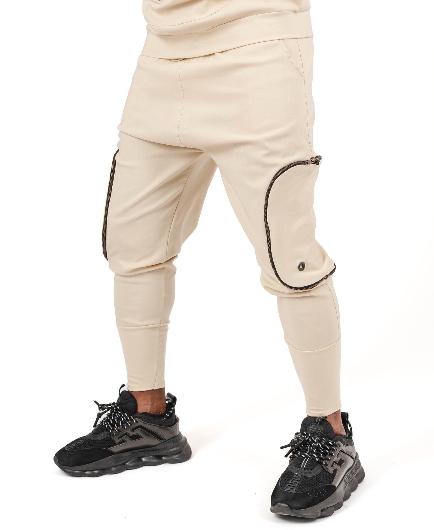 Pantaloni crem cu buzunare laterale detasabile