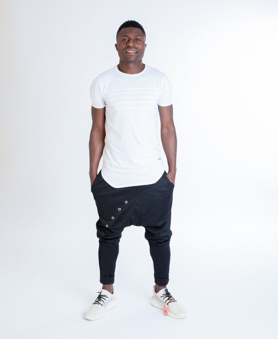 Black trousers with metal accesories - Fatai Style