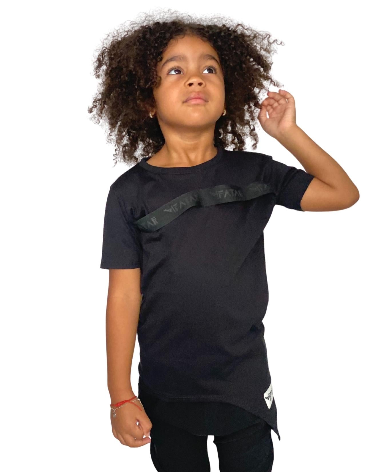 Tricou negru unisex asimetric