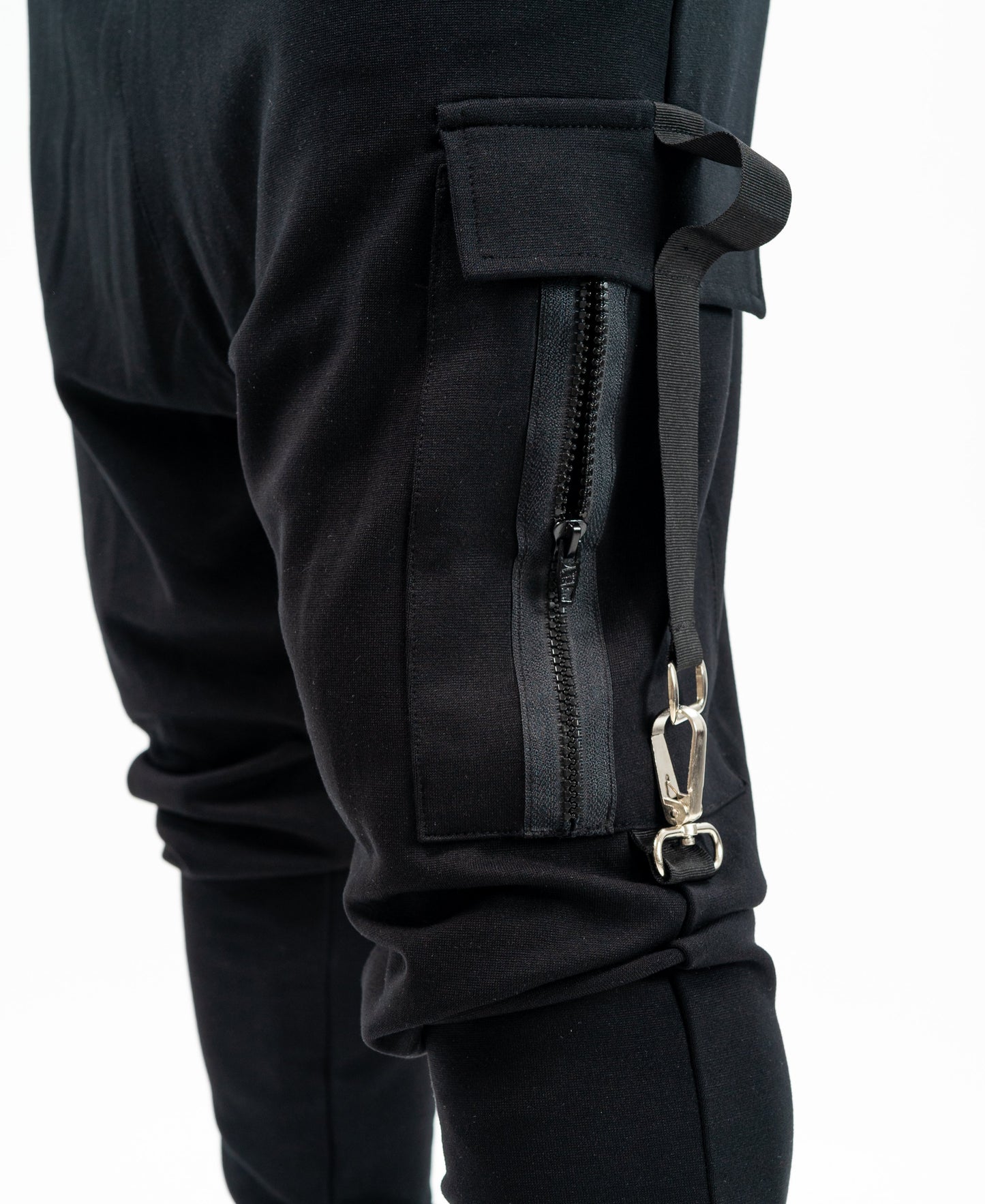 Black trousers with side accesories - Fatai Style