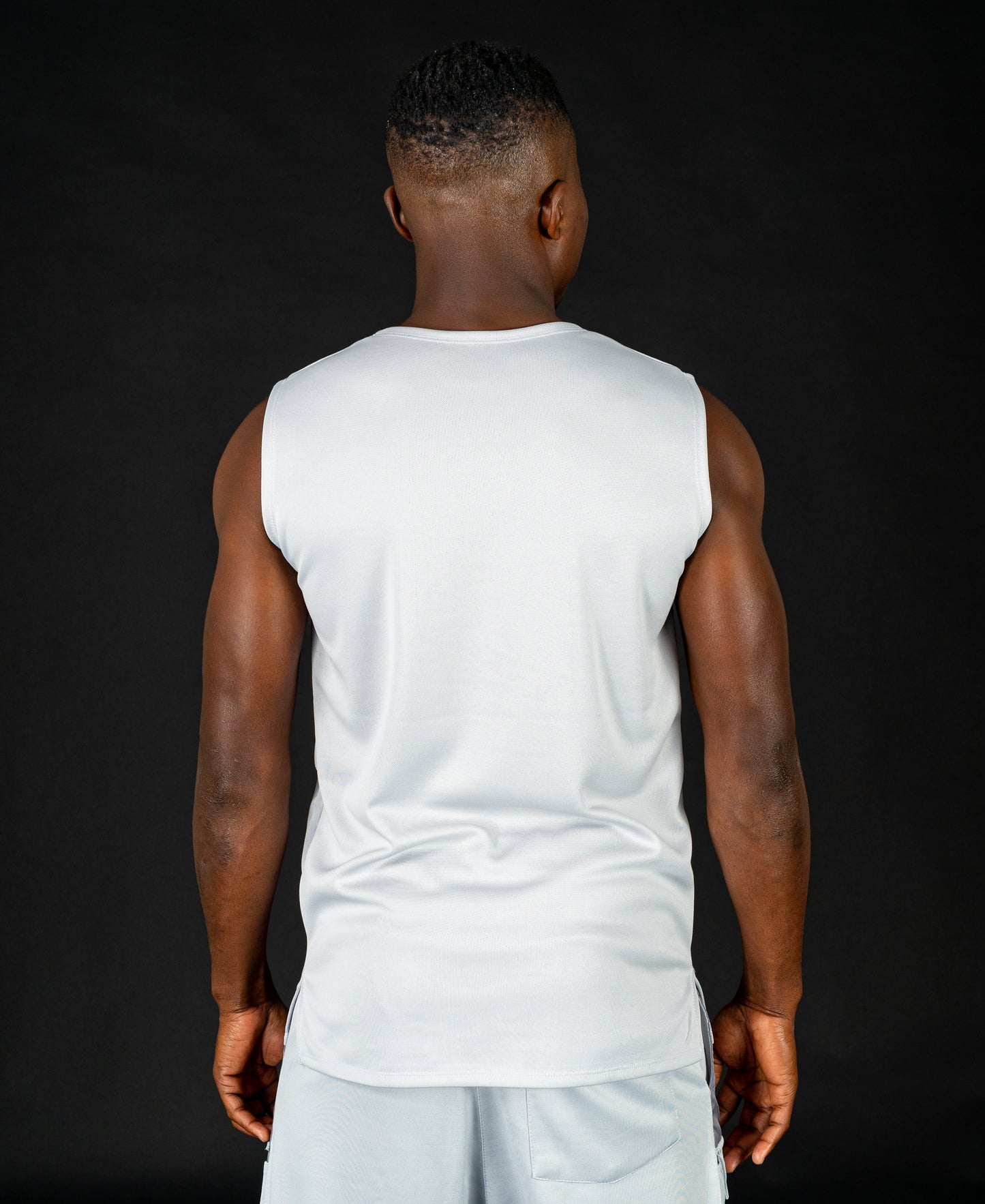 Sleveless t-shirt with grey design - Fatai Style