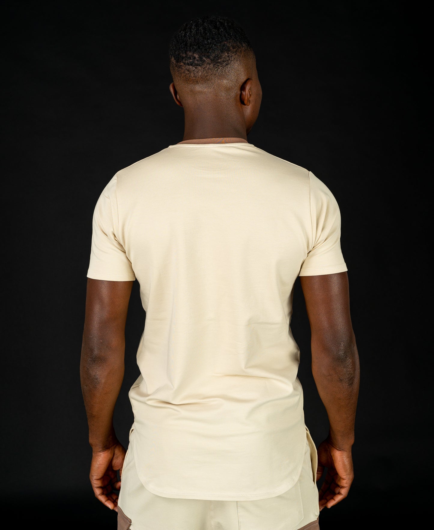 Beige t-shirt with brown design - Fatai Style