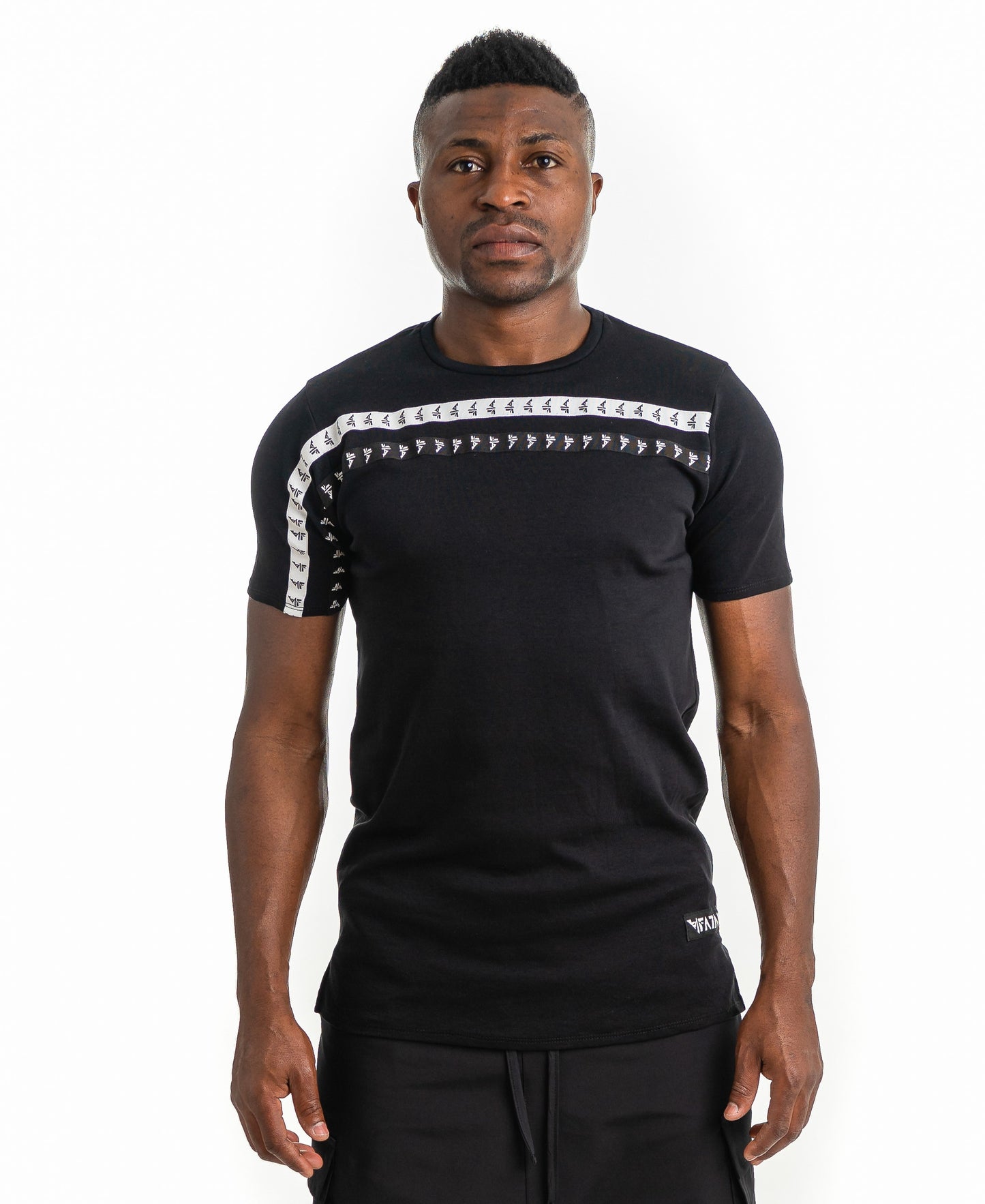 Tricou negru cu banda orizontala logo Fatai Style