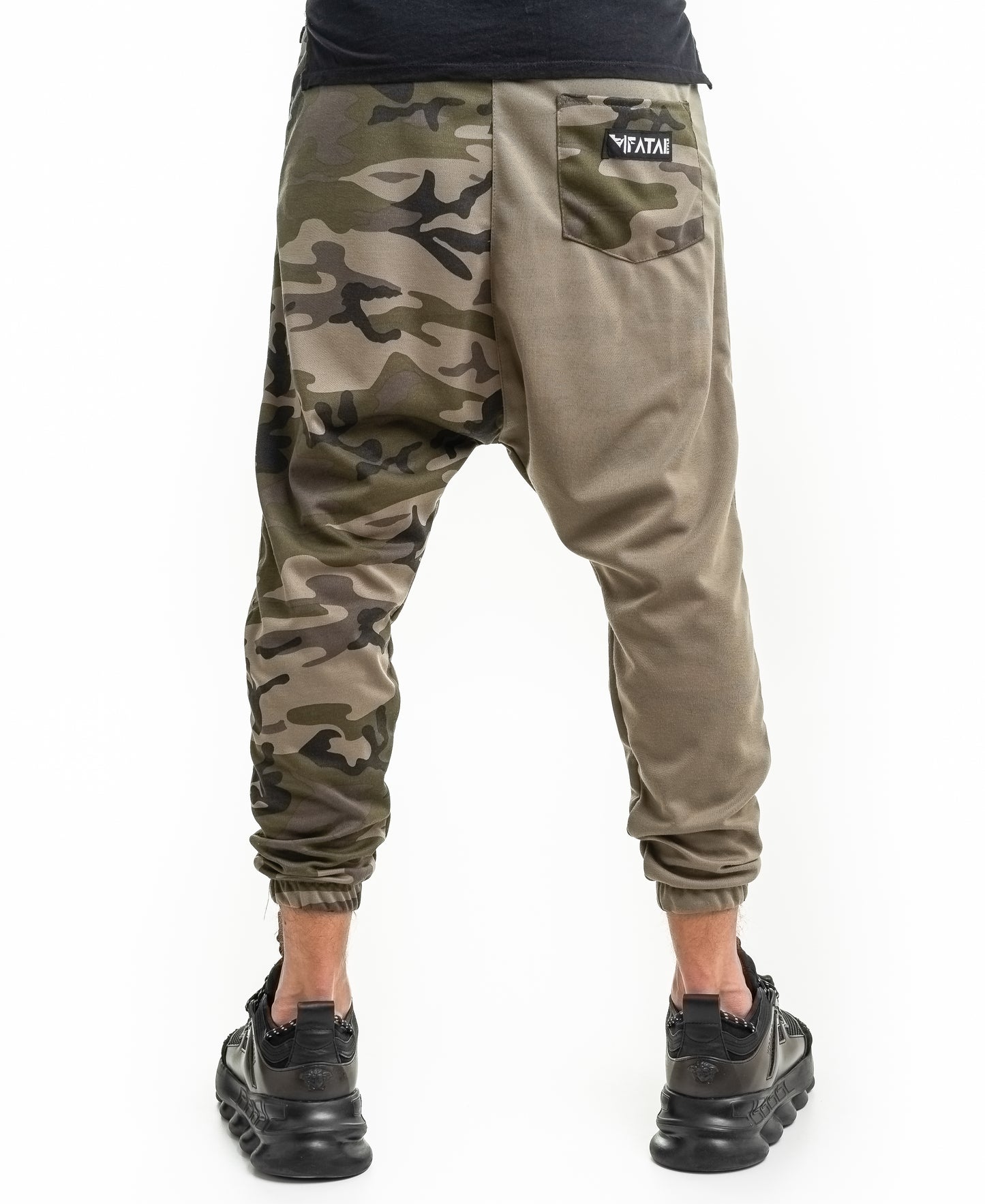 Pantaloni in combinatie verde/camo