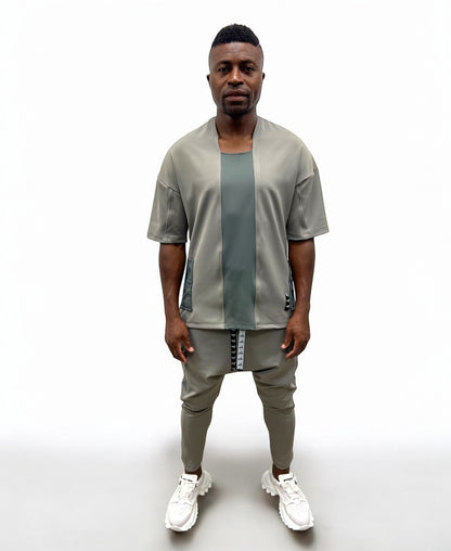 Tricou in combinatie de doua nuante de kaki casual cu design