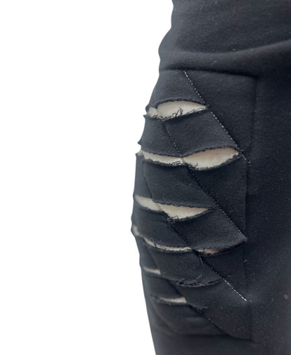 Compleu negru cu detalii din fas gros si cusaturi