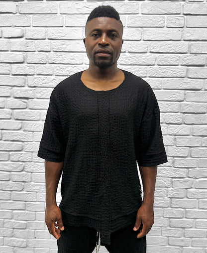 Tricou negru din material vaporos