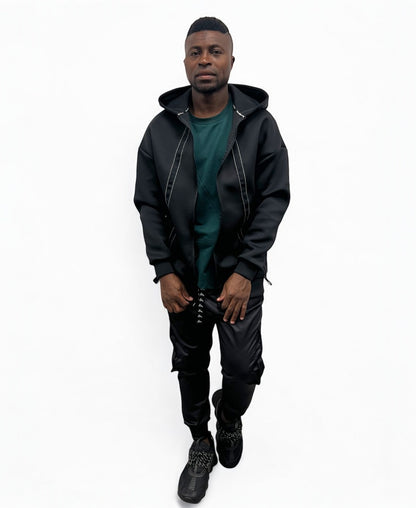 Jacheta neagra cu design oversize