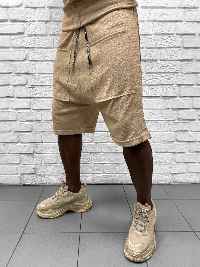Pantaloni crem din material vaporos