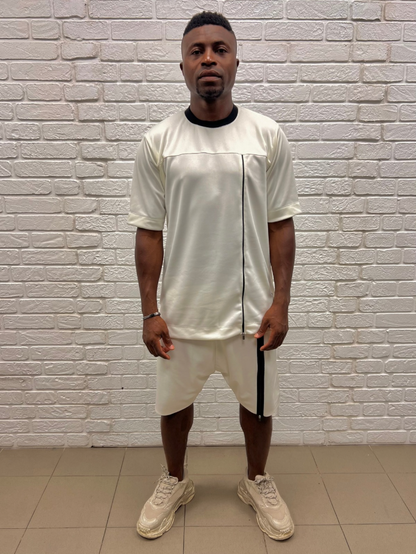 Compleu off-white cu design negru
