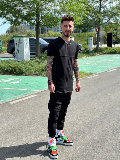 Compleu negru cu tricou lung la spate