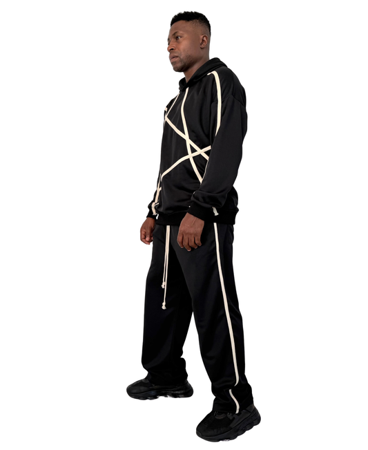 Compleu negru cu pantaloni largi si snururi crem de design