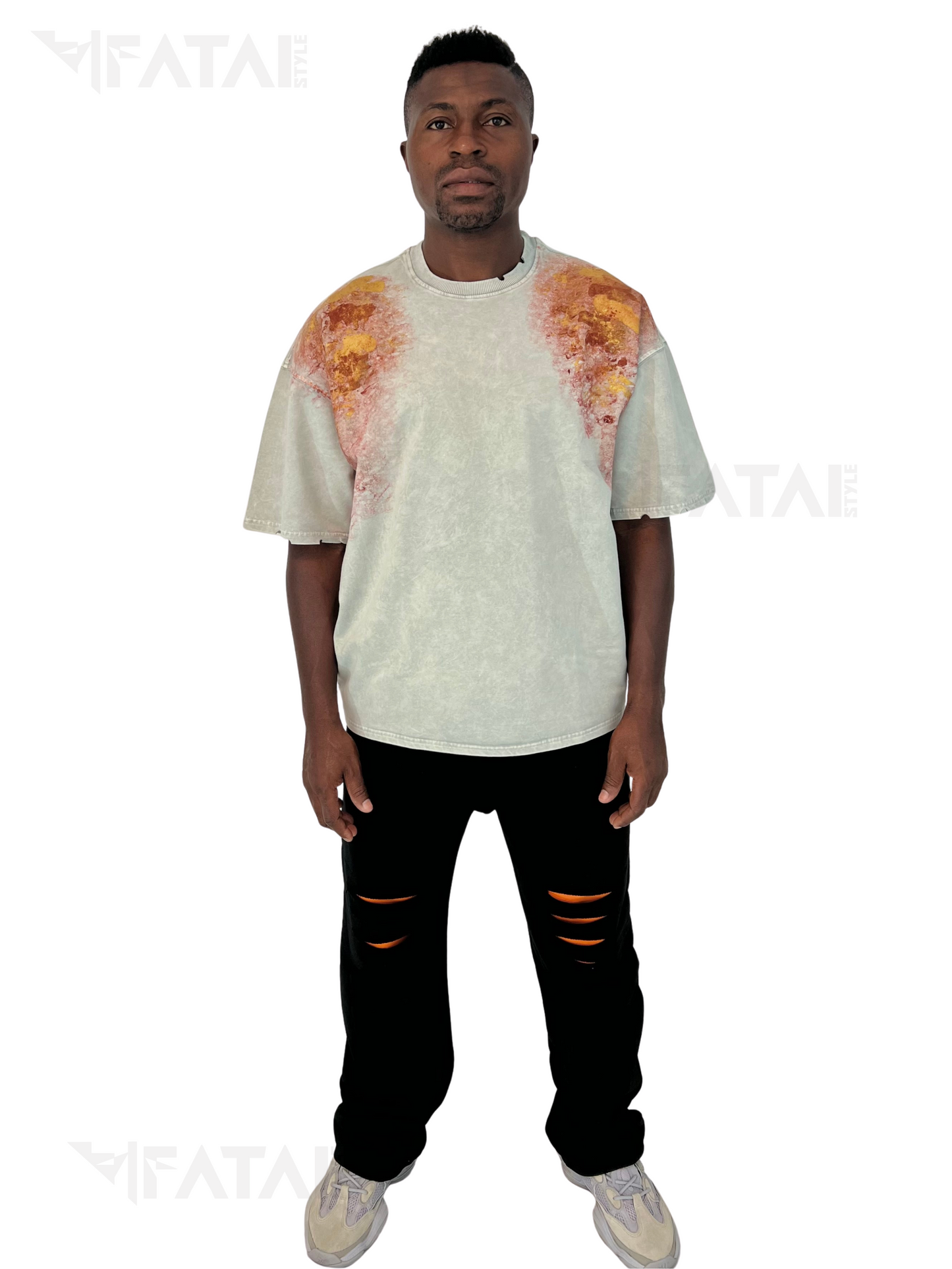 Tricou gri vopsit manual