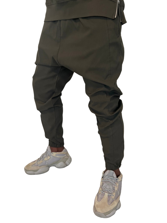 Pantaloni kaki cu elastec