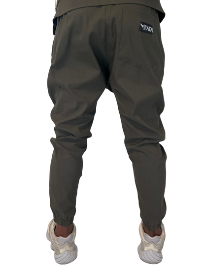 Pantaloni kaki cu elastec