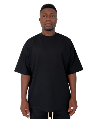Tricou negru cu print