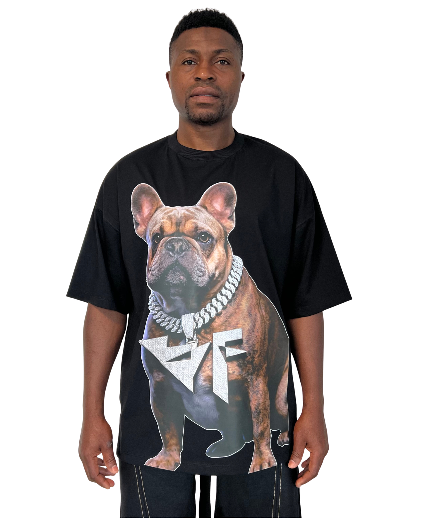 Compleu cu pantalon scurt si print pe tricou