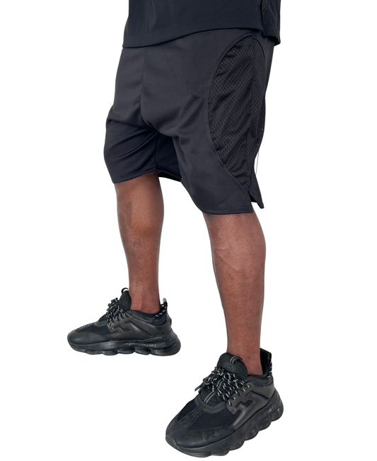 Pantaloni scurti negri cu detalii din plasa neagra