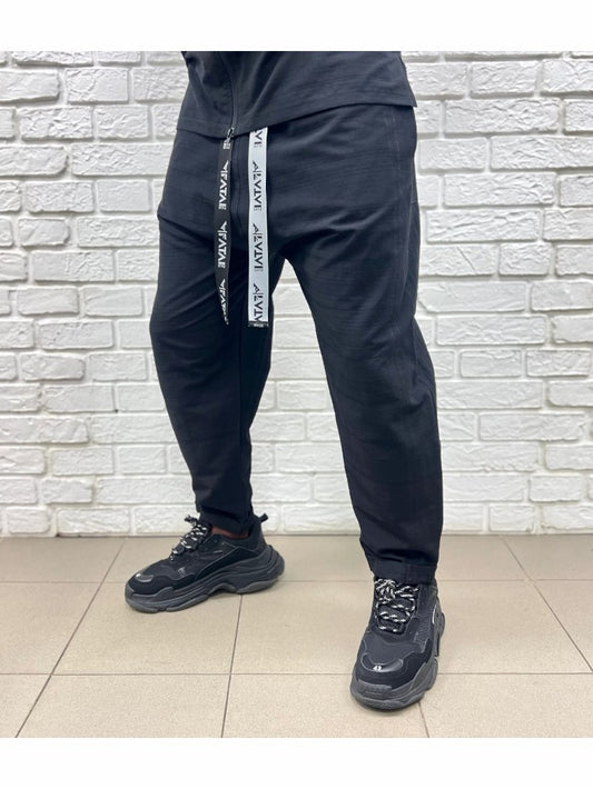 Pantaloni casual negri