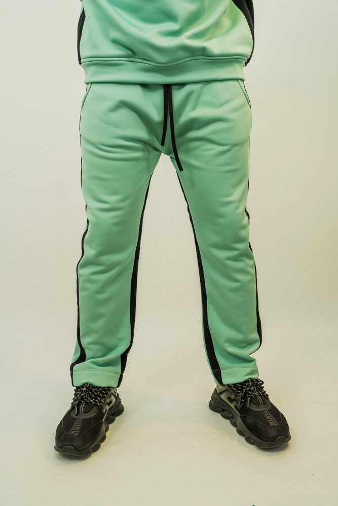 Pantaloni verde menta cu dungi negre